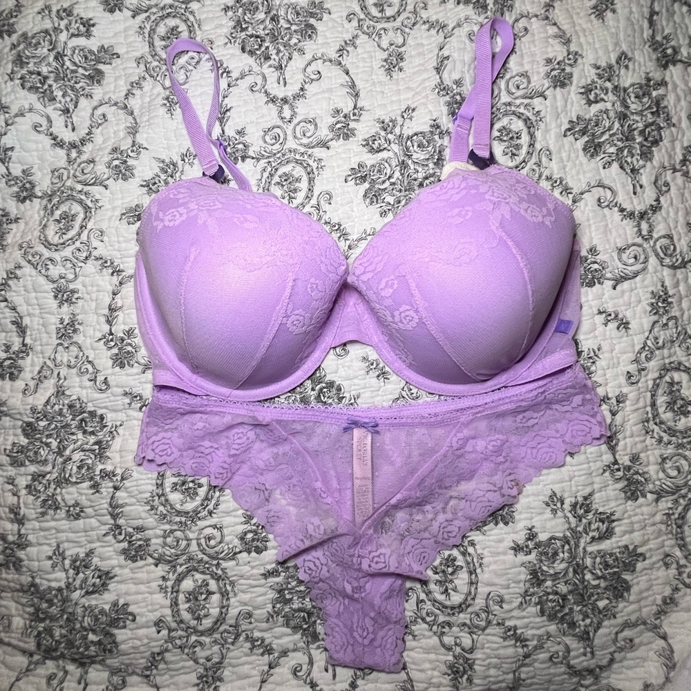 Victoria’s Secret Lined Demi Bra & Thong Panty Set